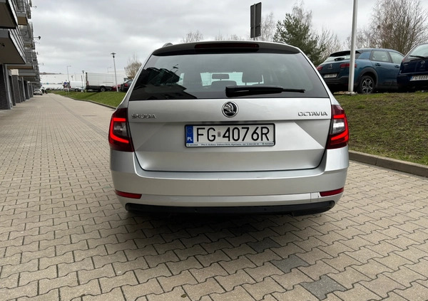 Skoda Octavia cena 42900 przebieg: 300001, rok produkcji 2017 z Sokółka małe 67